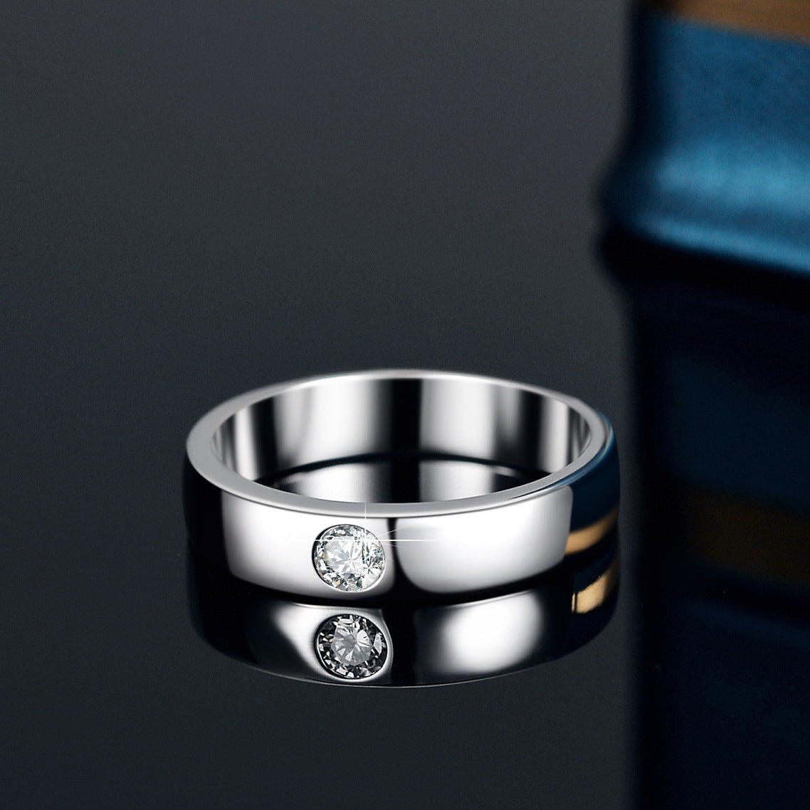 Minimalistic S925 Silver 0.3ct Moissanite Wedding Ring Band for Men